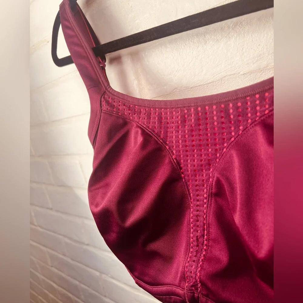 NWOT Soma Sport Max Support Contour Underwire Sport Bra 44 D Henna Plum #0450 - Picture 10 of 10